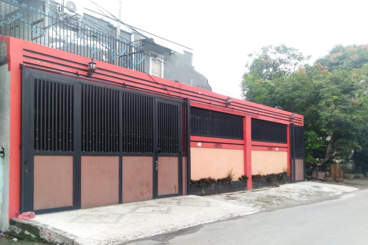Oyo 90119 Dorowati Guesthouse Syariah Medan Exterior photo